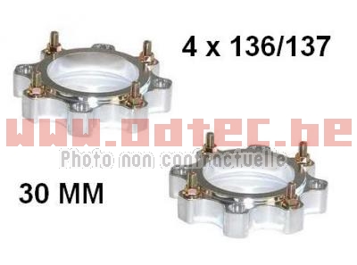 PACK d'Elargisseurs de voies 4*136/137 => 30 mm - ART MS2015/96390. PACK,Elargisseurs,voies,4*136/137,PACK,Elargisseurs,voies,4x136/137,Centrage,(AVANT,et/OU,arrière),Aluminium,coulé,haute,qualité,Usiné,avec,grande,précision,Bombardier,(Can,Renegade/Outl